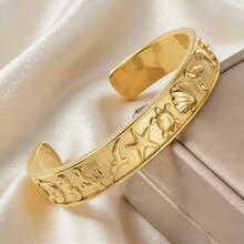 1pc Elegant & Cute 18K Gold Plated 3D Marine Life Stainless Steel Open Cuff Bracelet, Suitable For Daily Wear, Beach Vacation, Best Friend Gift - Gold - View 1