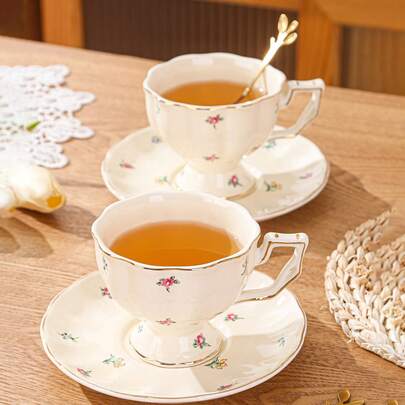 Bộ 3 món (1 tách, 1 đĩa lót, 1 thìa) tách và đĩa cà phê bằng gốm sứ, thích hợp cho nhà bếp, nhà hàng, phòng khách, làm quà tặng, dùng để uống nước, trà, cà phê, sữa, nước ép, đám cưới, tiệc tùng.