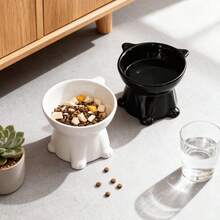 2个/套 - 优雅黑/纯白宠物高脚碗，15°倾斜 - 防呕吐高脚宠物喂食器，保护颈椎和脊椎设计，防滑宽底座，耐用塑料材质，适用于猫和小型犬，干湿粮均可，实用宠物礼品 - 優雅黑+純白-2pcs - 查看 3