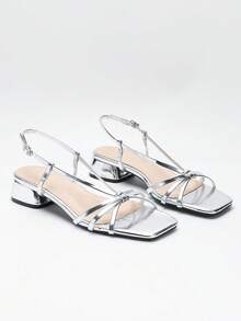 Sandalias de tacón alto de punta abierta con diseño de cruce minimalista para mujer, nuevas sandalias romanas de moda veraniega con punta cuadrada y tacón bajo versátiles para vacaciones - Plateado - Ver 6