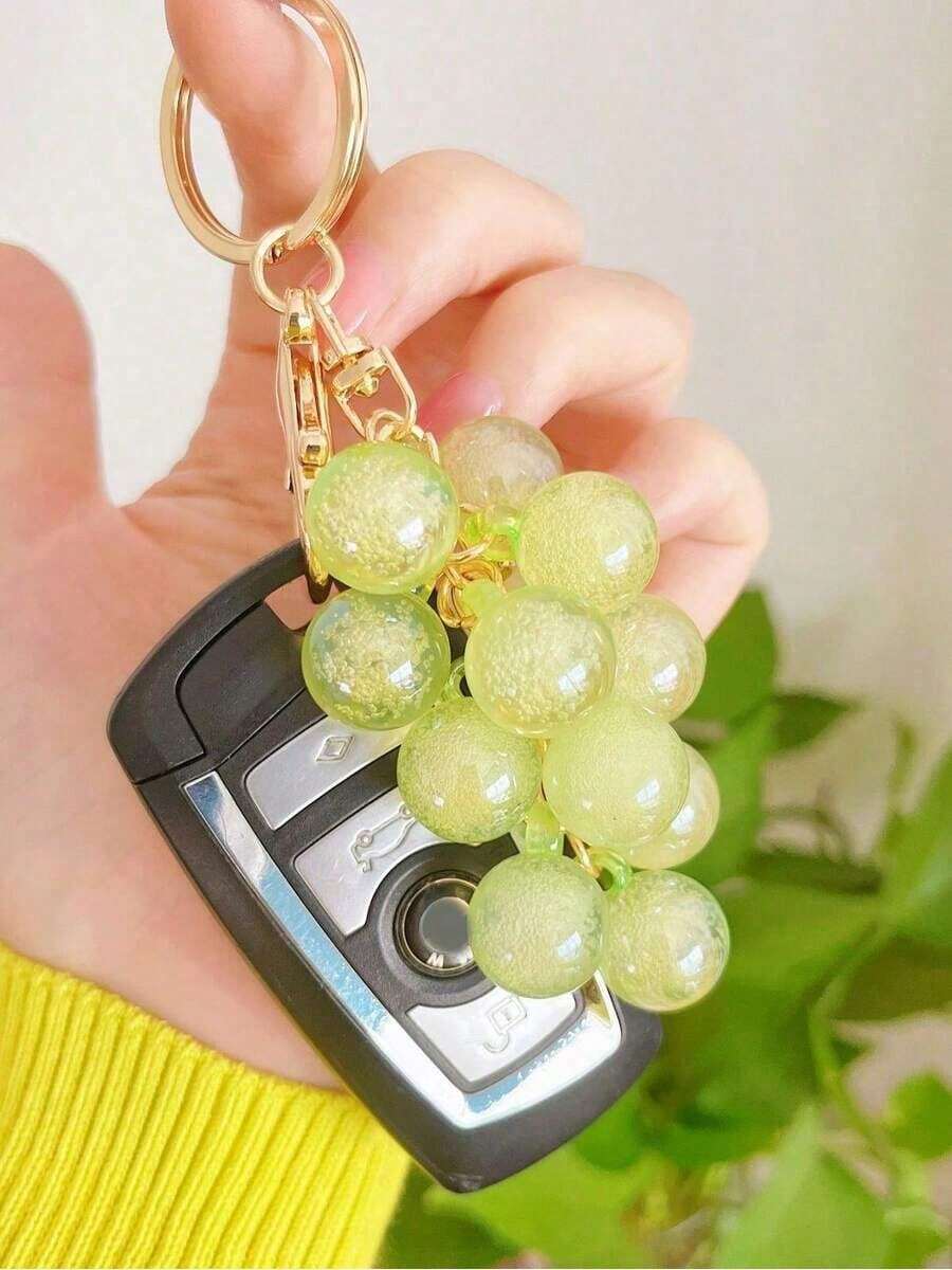 Resin Transparent Beaded Grape Pendant New Creative Student Schoolbag Decoration Keychain Gift, Decorative Accessories Fruit Decoration Bag Chain Pendant Bag Extender Replacement Extension Chain With Chain Pendant Amethyst Grape Protective Cover Pendant New Creative Student Schoolbag Decoration Keychain Gift, - 綠色 - 查看 1