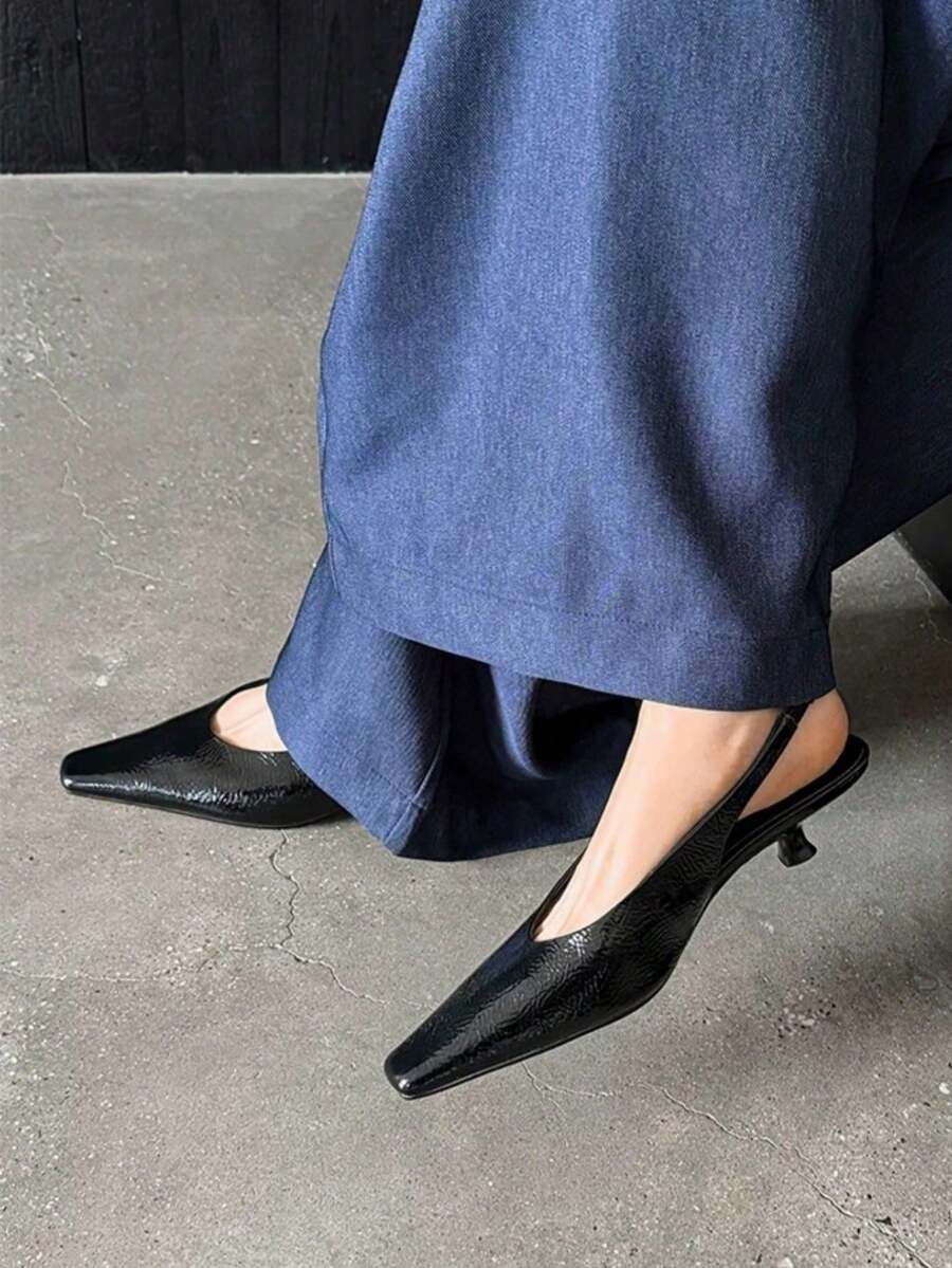 法式優雅仙女風低跟包頭涼鞋 女款 2025 春夏新款 後口尖頭高跟鞋 - 黑色 - 查看 1