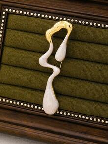 1pc Minimalist Geometric Lava Shaped Smooth Brooch, Suitable For Daily Wear, Gatherings And Festivals - Gold - View 17