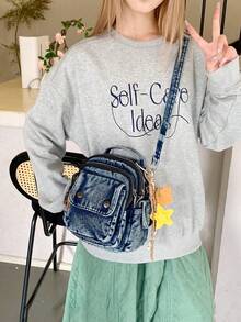 复古水洗牛仔迷你斜挎包，女士多口袋休闲信使包，配有可爱娃娃挂饰，可调节肩带，轻便单肩包，复古做旧风格斜挎包，适合日常使用 - 藍色 - 查看 5