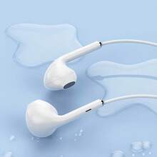 USB-C 耳机，专为 iPad Pro 和 15 Pro、16 Pro 设计，具有 Hi-Fi 立体声、有线连接、麦克风和音量控制功能，兼容三星 S23 Ultra、S22、S21、Note20、A54、Pixel 9、8、7、6、6A、5、4 和 9。 - 白色 - 查看 9