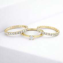 Kit With Trio Of Rings, Wedding Ring Holder And Solitaire Studded Gold Plated - 金黃色 - 查看 3