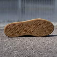 D-PAD CLASSIC "Serrated" Casual Basketball Style Sneakers - Camel - View 9