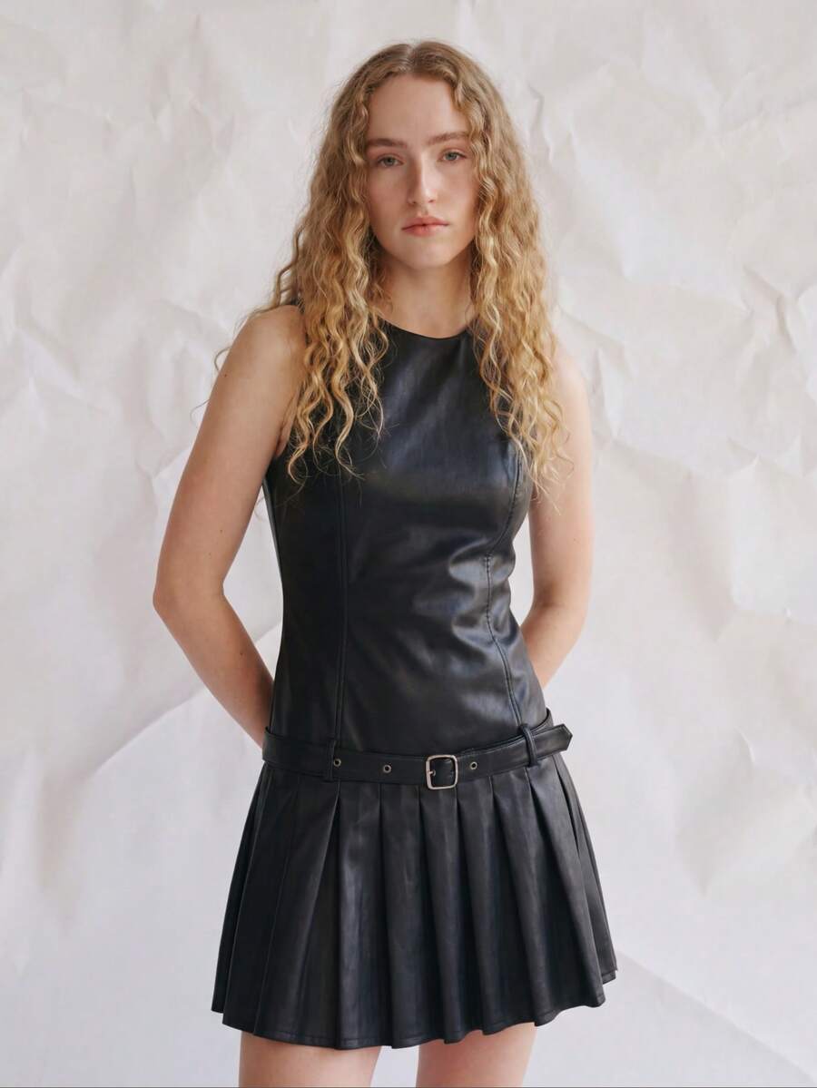 优雅黑色奢华夏季派对连衣裙，婚礼宾客毕业典礼礼服，性感PU皮革无袖褶皱迷你连衣裙，休闲度假海滩Y2K社交连衣裙，母亲节春季装扮 - 黑色 - 查看 1