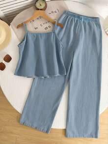 Bộ đồ denim thời trang cho bé gái, gồm áo hai dây thiết kế bèo nhún và quần jeans ống rộng rách dáng thoải mái, bộ đồ 2 mảnh thường ngày thoải mái. - Màu xanh lam - Xem 2