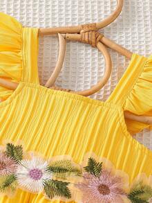 Set de 2 piezas para niñas bebé: Top con bordado floral y onda + Shorts con volantes, cómodo y refrescante estilo coreano dulce, adecuado para uso diario/casual de vacaciones - Amarillo - Ver 4
