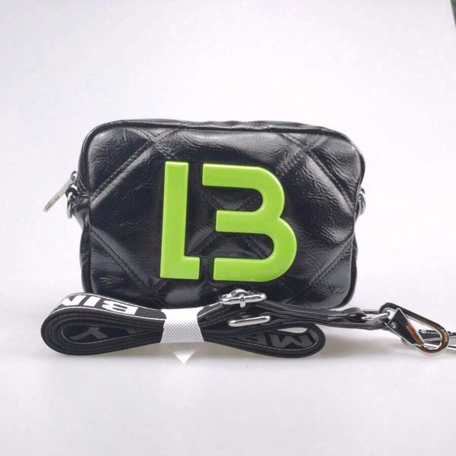 Single-Sided Crossbody Bag With Embroidery - Versatile Embroidery - 綠標黑帶白字 - 查看 1