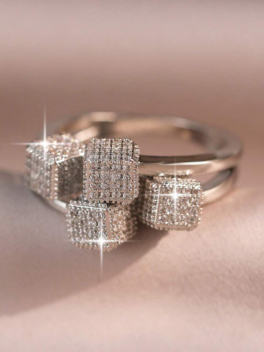 1 chiếc nhẫn cưới nữ sang trọng hình vuông bốn cạnh đính đá Cubic Zirconia, nhẫn đồng hình khối lập phương nhỏ độc đáo, thích hợp đeo hàng ngày, dự tiệc, dạ hội, tiệc tùng, quà tặng trang sức. - trắng - Xem 1