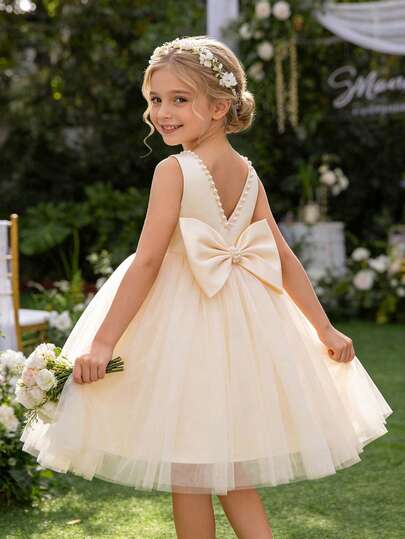 优雅蝴蝶结装饰公主裙，适合女孩生日派对、宴会、舞会、聚会、高雅节日庆典、花童、婚礼、舞台表演等场合。