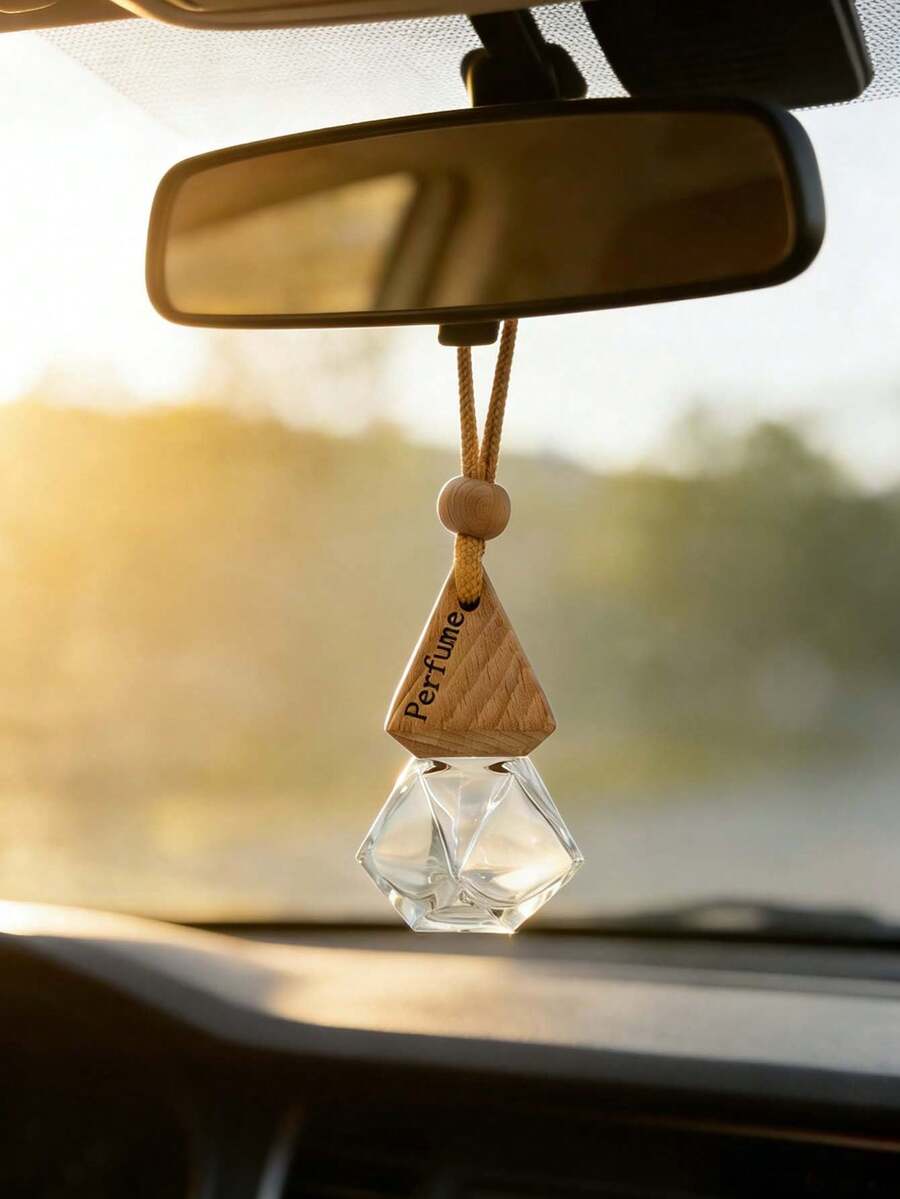 Fragrance-Free Car Fragrance Pendant - Transparent Glass Rhombus Triangular Bottle, Car Diffuser Decor, Rearview Mirror Hanging Accessory, Fashionable Car Fragrance Accessory, Suitable For Any Car Interior Style