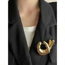 1pc Vintage OK Gesture Brooch Couple Personalised Pin Corsage Metallic Polished Surface Premium Feeling Clothing Accessories Everyday Clothing Matching Dress Accessories Pin For Clothes Bag Charm School Office Accessories Shirts Jacket Jewelry Christmas Halloween Clothes Pin Funny Cute Teacher Gifts - 金色 - 查看 4