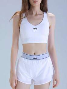 Alo Yoga Women's Grandstand Tennis Shorts | Lightweight Performance Fabric | Loose Fit Breathable Athletic Shorts | Luxury Studio-To-Street Comfortable Workout Bottoms - 白色 - 查看 5