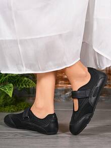 1双女士时尚简约轻便舒适可爱芭蕾舞鞋，2026新款百搭通勤休闲透气法式镂空防滑平底玛丽珍鞋 - 黑色 - 查看 5