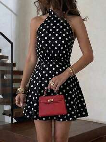 Unadoll 女士夏季性感露背吊带高领波点系带褶皱腰部喇叭下摆黑色迷你连衣裙度假派对装 - 黑色 - 查看 1