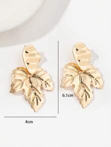 1 Pair Retro Minimalist Exaggerated Golden Yellow Lotus Leaf & Maple Leaf Earrings, Elegant Earrings Suitable For Women To Wear Daily, Banquet, Party, All Seasons - Yellow Gold - View 2