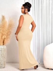 BIUBIU 大码女士优雅性感修身长裙 - 米色不对称领口褶皱高开衩设计，适合婚礼宾客、派对、宴会等夏季场合 - 杏色 - 查看 2