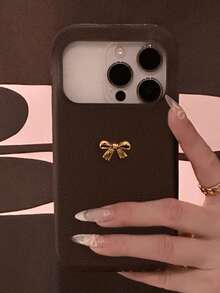 Vintage 3D Bow Tie Brown Litchi Texture Protective Case, Compatible With IPhone 17 Pro Max, 17 Pro, 17 Air, 16, 15, 14, 13, 12 Pro Max, 16, 14, 15 Plus, 11, Minimalist Shock-Absorbing Soft Shell - Brown - View 1