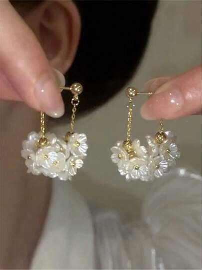 1 par de pendientes largos con cadena de metal y borlas con flores, pendientes elegantes y de moda personalizados para mujeres, niñas, viajes, fiestas, banquetes, vacaciones, bodas, regalo de cumpleaños