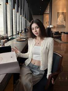 女士春夏轻薄罩衫，休闲半透明针织衫上衣，长袖外套，可单穿或内搭吊带背心 - 杏色 - 查看 5