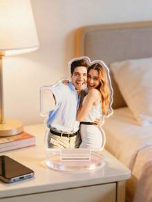 Khung ảnh acrylic cá nhân hóa: Tự thiết kế với ảnh bạn chọn! Được làm thủ công từ chất liệu acrylic cao cấp, chống phai màu và chống trầy xước, khung ảnh này vừa phong cách vừa đẹp mắt. Bạn có thể cá nhân hóa nó với nhiều hình ảnh khác nhau - bao gồm ảnh chụp thường ngày, ảnh chân dung nghệ thuật, ảnh đính hôn. - Nhiều màu - Xem 4