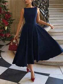 Elegant French Romantic Backless Hollow-Out Cinched Waist Sexy Charming Maxi Dress, Suitable For Christmas, Holiday Party, Date Black Summer - Màu xanh hải quân - Xem 4
