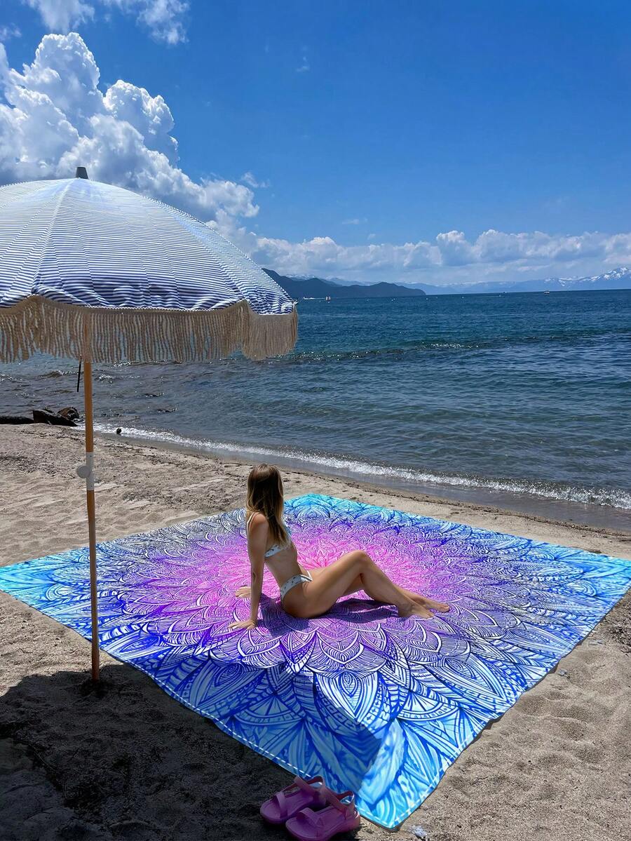 1pc New Outdoor Waterproof Anti-Sand Digital Printed Picnic Mat/Beach Towel, Fashionable And Fresh Pattern, Suitable For Camping And Picnics (100g Fabric Weight) - Multicolor - View 1