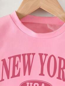Baby Girl Letter Print Short Sleeve Top And Solid Color Denim Shorts - Pink - View 3