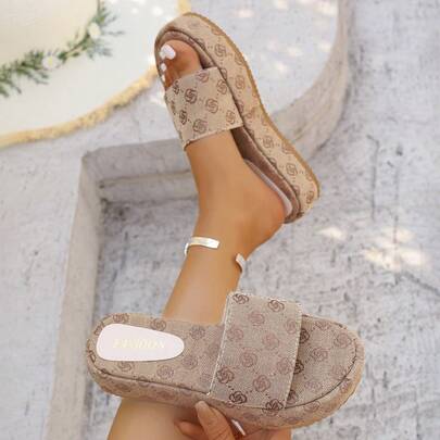 Sandalias de plataforma de mujer con suela gruesa y estampado retro, sandalias de cuña de una tira para uso en exteriores en verano, zapatos versátiles para la playa
