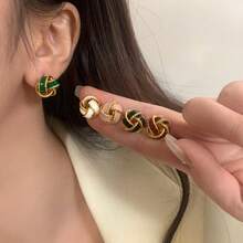 1 Đôi bông tai thắt nút kiểu Pháp cổ điển sang trọng, thiết kế độc đáo, thanh lịch, đa năng cho mùa xuân/hè. - Màu Đỏ Sâu - Xem 3