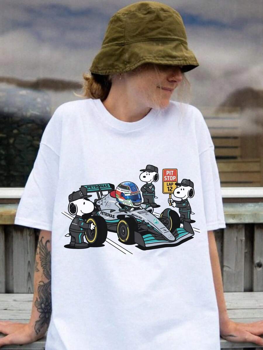 K-KimiS A-AntonelliS S-SnoopyS Pit Crew F1 Tee, M-MercedesS Racing Cartoon Shirt, Funny Formula 1S Pit Crew Graphic T-Shirt, Motorsport - trắng - Xem 1