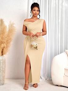BIUBIU 大码女士优雅性感修身长裙 - 米色不对称领口褶皱高开衩设计，适合婚礼宾客、派对、宴会等夏季场合 - 杏色 - 查看 1