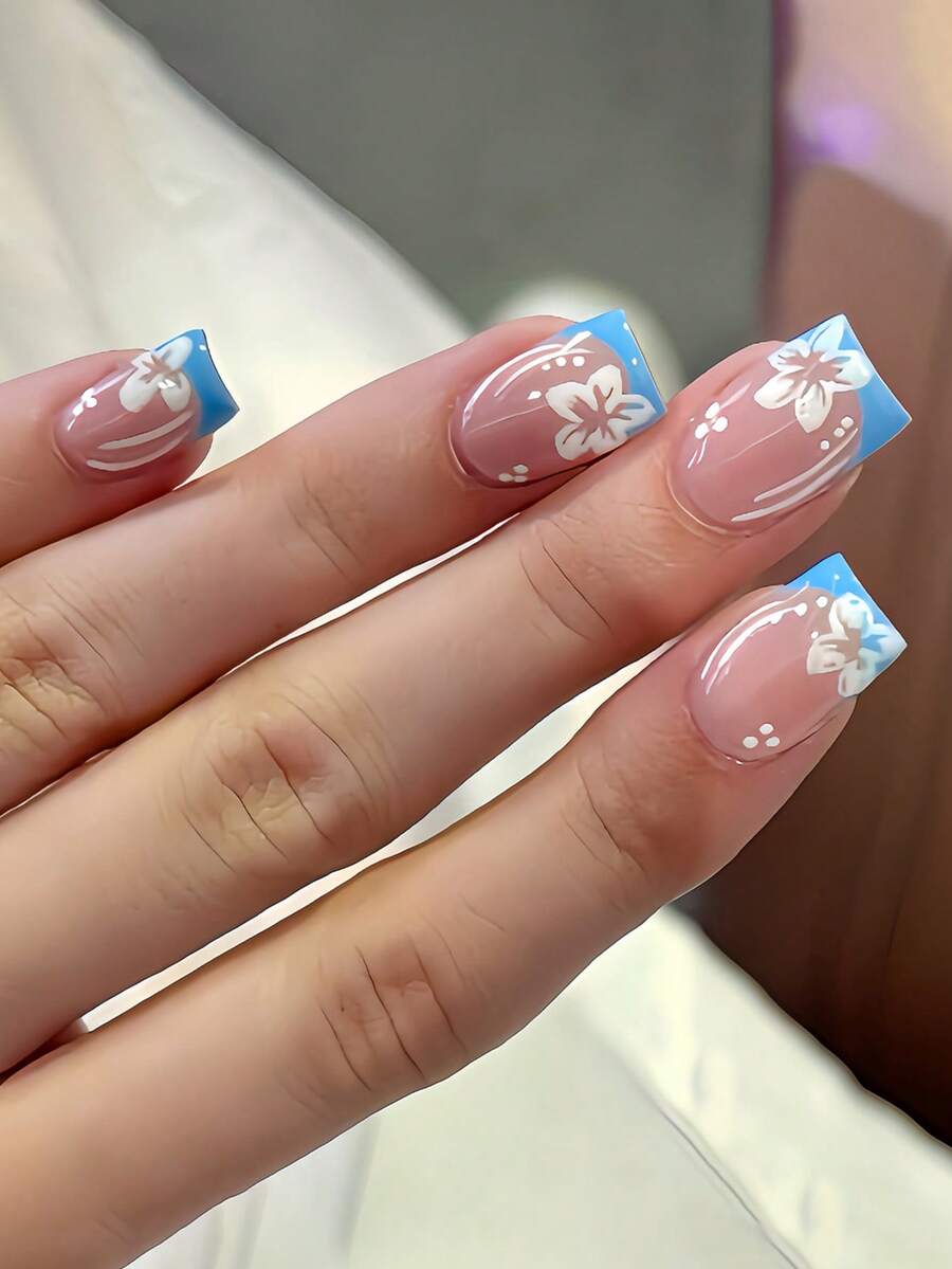 24片中号方形美甲贴片，瞬间提升你的美甲造型！清新可爱的春夏蓝色法式美甲夏威夷花朵美甲套装，优雅的裸粉色底色搭配简约的莲花图案，全覆盖式假指甲，适合女性和女孩。套装包含1张贴纸和1个迷你指甲锉。随机果冻凝胶颜色发货。 - 藍色 - 查看 1