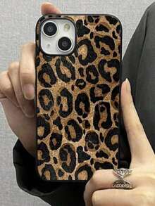 Fashionable Matte Yellow Leopard Print TPU Phone Case Compatible With IPhone 14/13/12/11 Series, X/Xs, 8/7 Plus - Durable Protective Cover - Brown - View 3