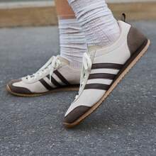 Adidas VS JOG 2.0 “冰淇淋T字形运动鞋” 男士轻便休闲运动鞋，送给男朋友的绝佳礼物 - 杏色 - 查看 1