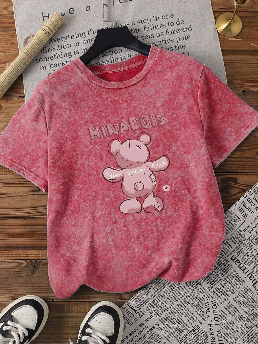 Women's Summer Short Sleeve: Cartoon Bear Print Snowflake Cotton Crew Neck T-Shirt, Slim & Figure-Flattering Summer Printed Top, Versatile For Women's Daily Summer Outfits. Casual - Red - View 1