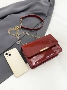 1pc Fashion Minimalist Solid Color Glossy Mini Square Bag With Magnetic Flap & Metal Chain Strap, Women's Casual Daily Commute Travel Gift - Burgundy - View 4