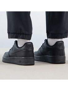 Nike Air Force 1 '07 男士休闲运动鞋，2026 春季新款低帮滑板鞋 CW2288-001 - 黑色 - 查看 5