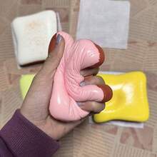 1 pezzo Giocattolo soffice e realistico a forma di toast con formaggio, ricrea l'aspetto delizioso del toast con formaggio, design morbido e a lento ritorno in alta qualità, realizzato in gel morbido a base d'acqua e materiale in argilla morbida TPR, texture morbida, appiccicosa e liscia come un marshmallow, può essere schiacciato e modellato per rilasciare emozioni, materiale durevole e stirabile, gioco duraturo senza crepe o deformazioni - Multicolore - Visualizzare 3