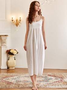 Đầm maxi dài kẻ sọc trắng với dây đeo mảnh. - trắng - Xem 4