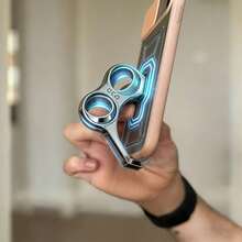 Bộ 2 giá đỡ điện thoại tiện dụng, kiểu dáng kẹp ngón tay, được thiết kế để giảm mỏi tay, nhỏ gọn và dễ mang theo, phù hợp với nhiều dòng điện thoại, lý tưởng để xem video, chơi game và làm phụ kiện điện thoại. - Nhiều màu - Xem 6