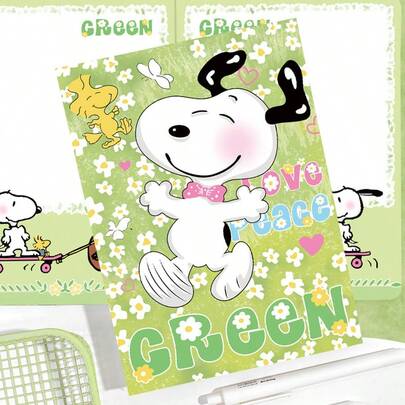 SNOOPY Sổ tay Super Healing New A5 năm 2026 đã có mặt! Thiết kế phong cách đồng cỏ tươi mát, mềm mại, dễ thương và mang lại cảm giác thư thái. Thiết kế kép với các trang bên trong in màu và các trang bên trong nằm ngang rất lý tưởng cho việc viết, ghi sổ và ghi chú!