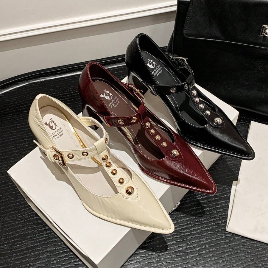 Tacones altos puntiagudos con tacones gruesos y remaches, zapatos Mary Jane con diseño hueco, adecuados para combinar con faldas, zapatos de mujer. - Beis - Ver 1