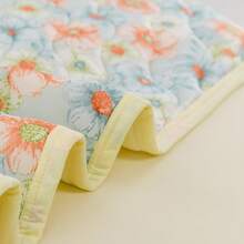 1pc Cooling Blanket, Modern Floral & Botanical Pattern Quilted Throw, Lightweight Breathable Fabric, Designed For Heat-Sensitive, Suitable For Home, Travel, All Seasons - Mint Green - View 10