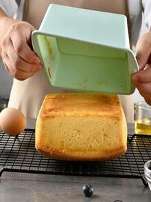 2 件套硅胶圆形和方形蛋糕模具，不粘硅胶烘焙模具，适用于制作布朗尼、蛋糕和分层烘焙食品 - 彩色 - 查看 9