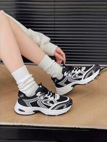 Giày thể thao nữ mới, kiểu dáng Preppy, đế dày, giày chạy bộ, giày trắng, giày đôi, màu đen, mũi tròn, buộc dây, phối lưới và da, thoáng khí, đa năng, miệng sâu, thời trang, in họa tiết graffiti, kiểu dáng sinh viên, giày đi bộ đường dài ngoài trời, giày casual, giày đi làm. - màu đen - Xem 6