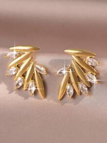 1 par de pendientes de botón con alas de ángel de circonita cúbica, pendientes con alas de hoja de oro, accesorio brillante y duradero adecuado para bodas, compromisos, fiestas y uso diario - Amarillo Oro - Ver 2